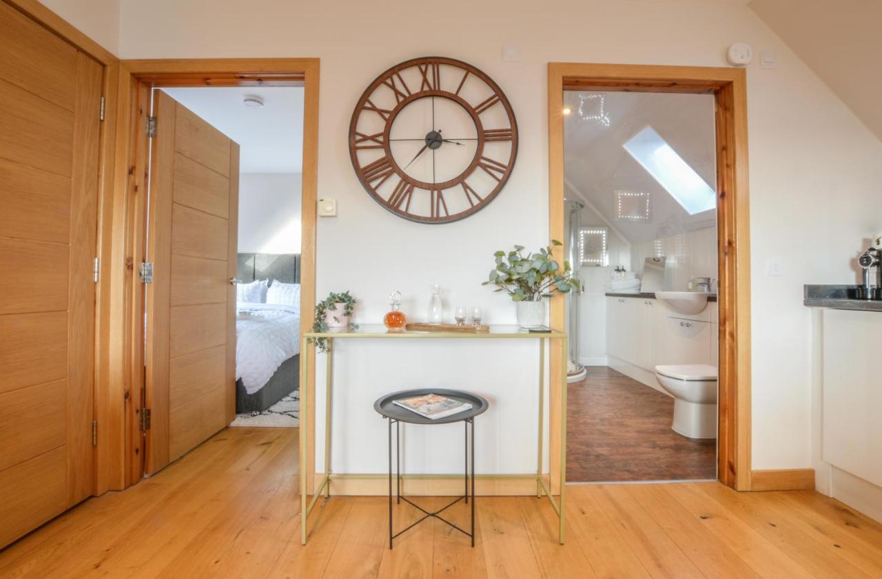 Rowan Tree Apartment - A Modern, Quiet Hideaway With Sweeping Views Across Oban Esterno foto