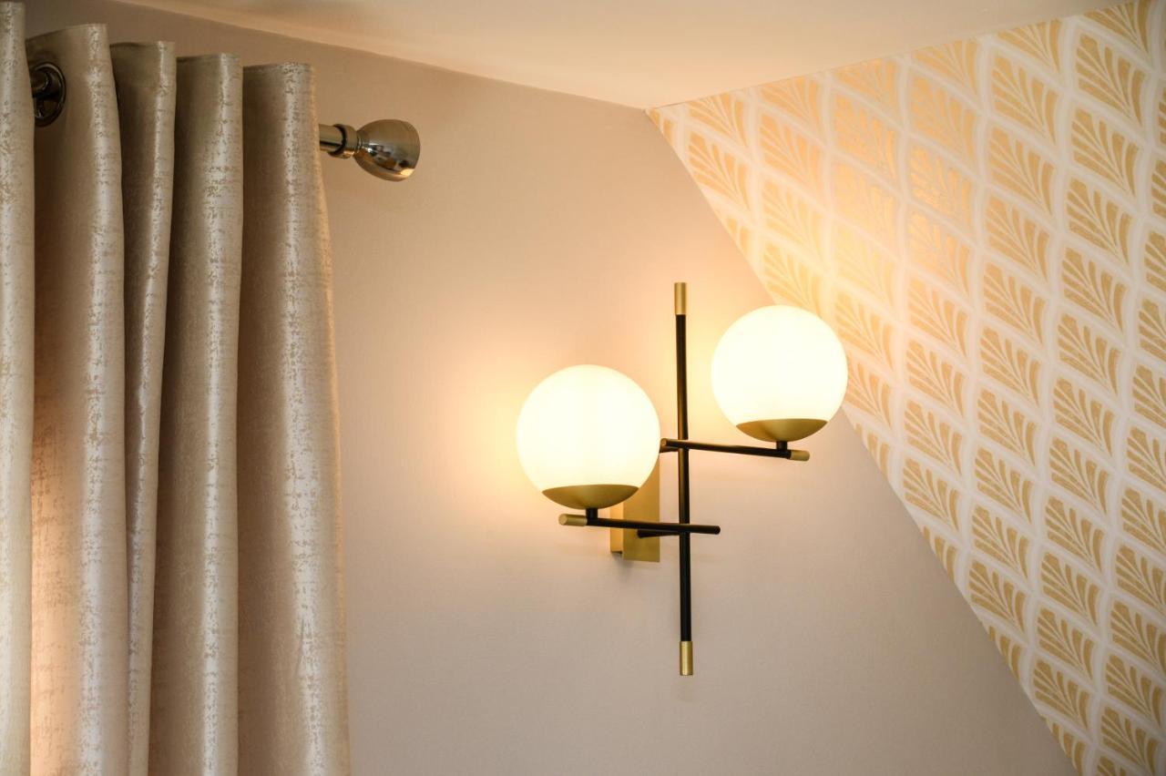 Rowan Tree Apartment - A Modern, Quiet Hideaway With Sweeping Views Across Oban Esterno foto