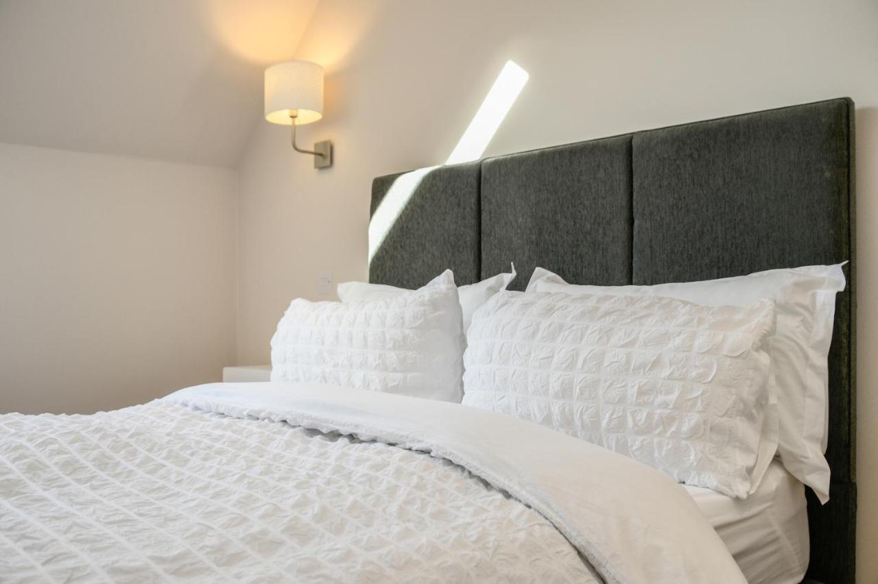 Rowan Tree Apartment - A Modern, Quiet Hideaway With Sweeping Views Across Oban Esterno foto